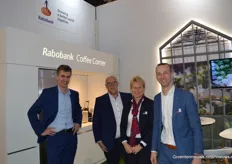 Een deel van het team van Rabobank op de foto in de Coffee Corner.